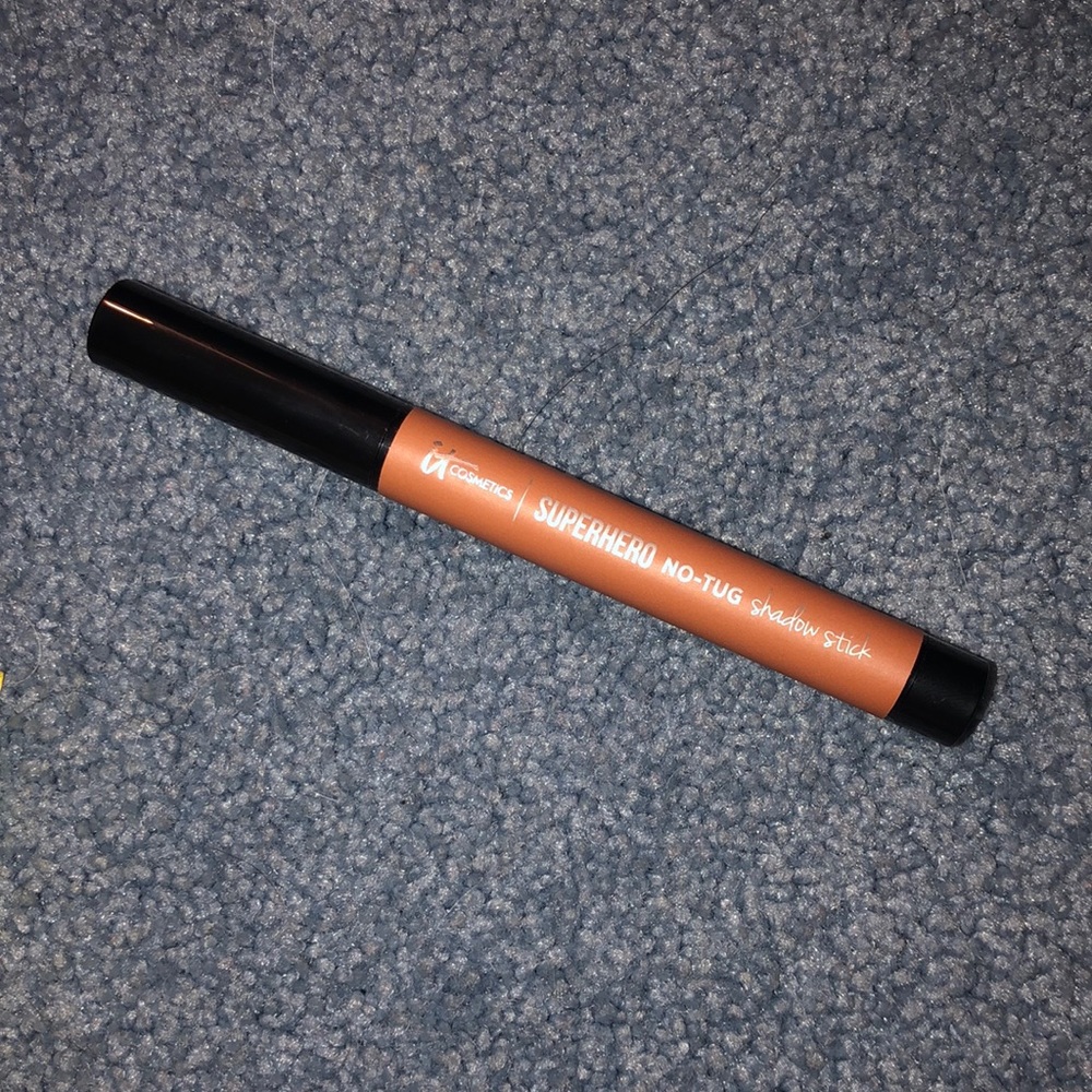 IT Cosmetics Superhero No-Tug Shadow Stick